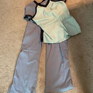 Grays anatomy scrubs